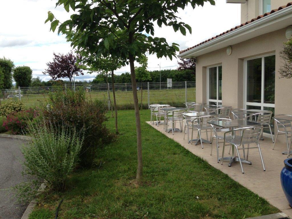 Ibis Budget Saint Gaudens Estancarbon Екстер'єр фото